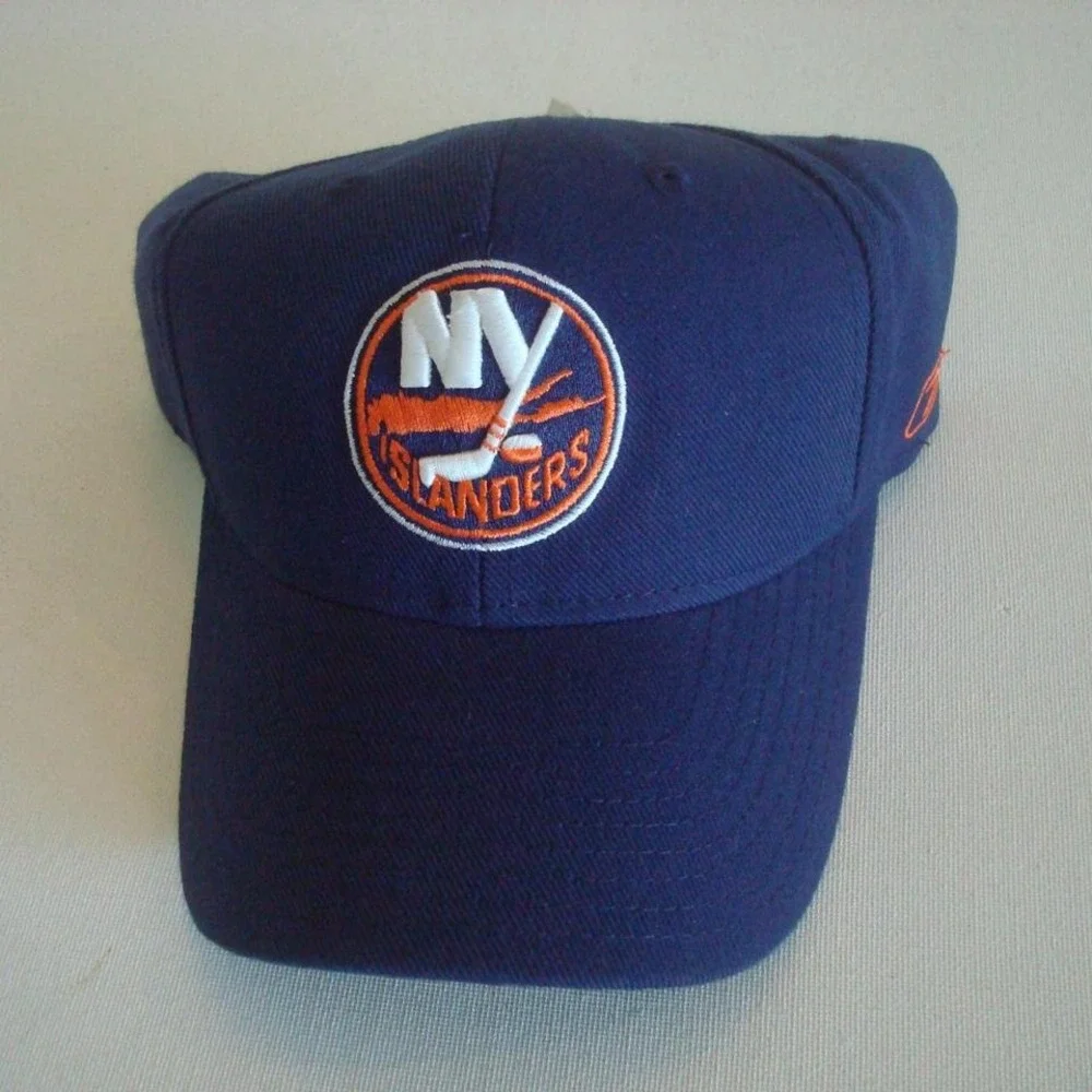 ISLANDERS‎ REEBOK HAT CAP VINTAGE 00S Y2K X2